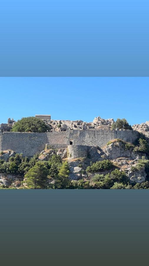 Villa Magda. Agios Georgios Pagon Exterior photo