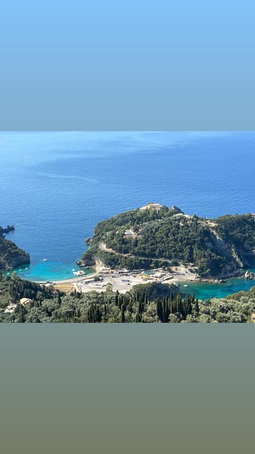 Villa Magda. Agios Georgios Pagon Exterior photo