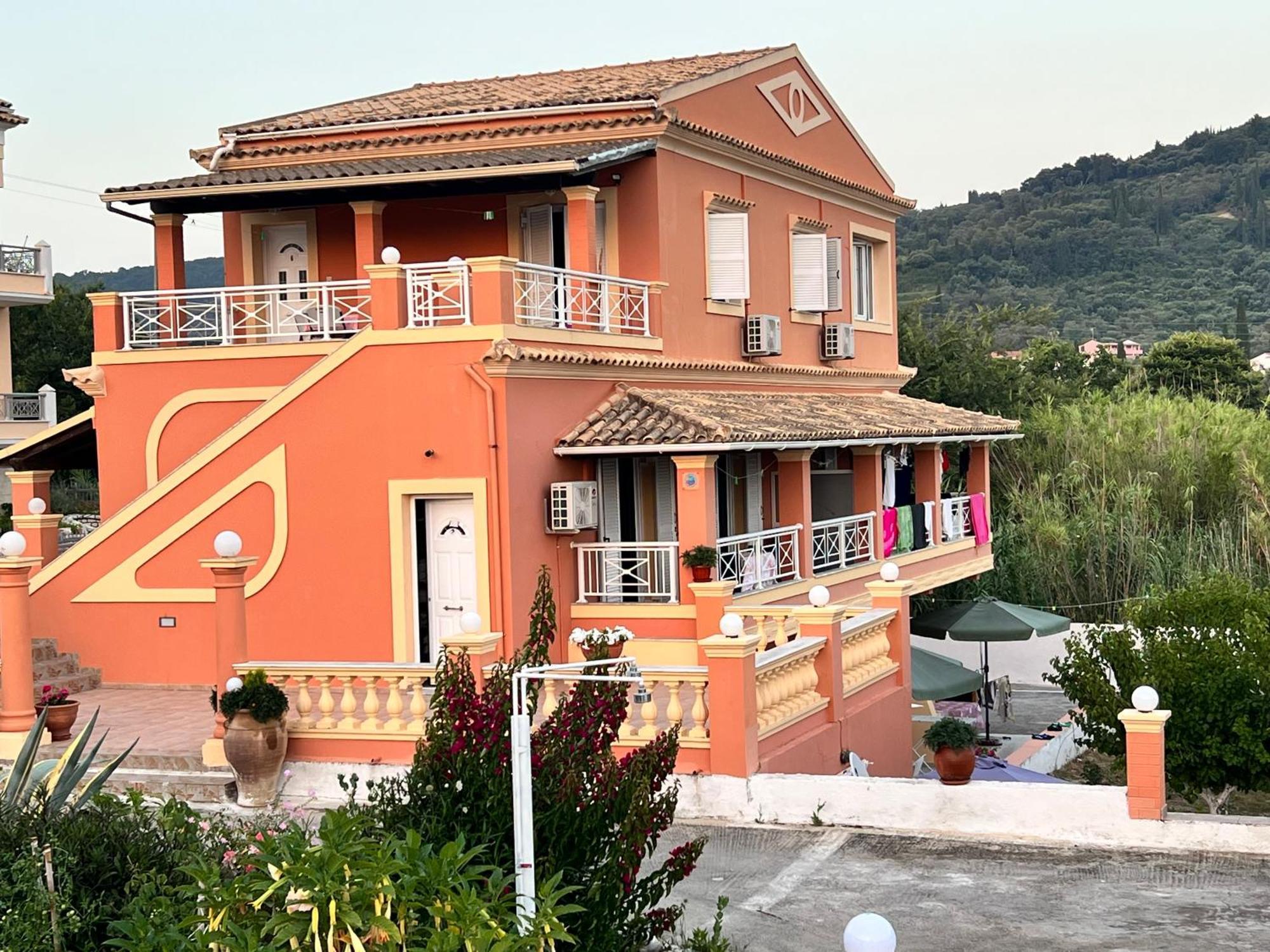 Villa Magda. Agios Georgios Pagon Exterior photo